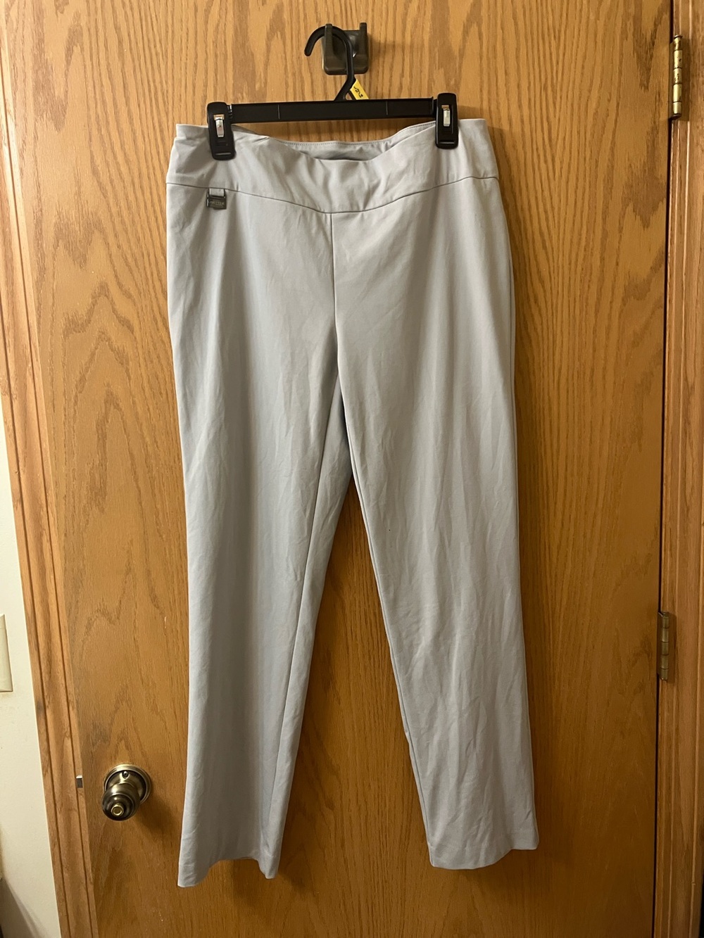 LISETTE Pale Gray Straight-Leg Pull-On Pants